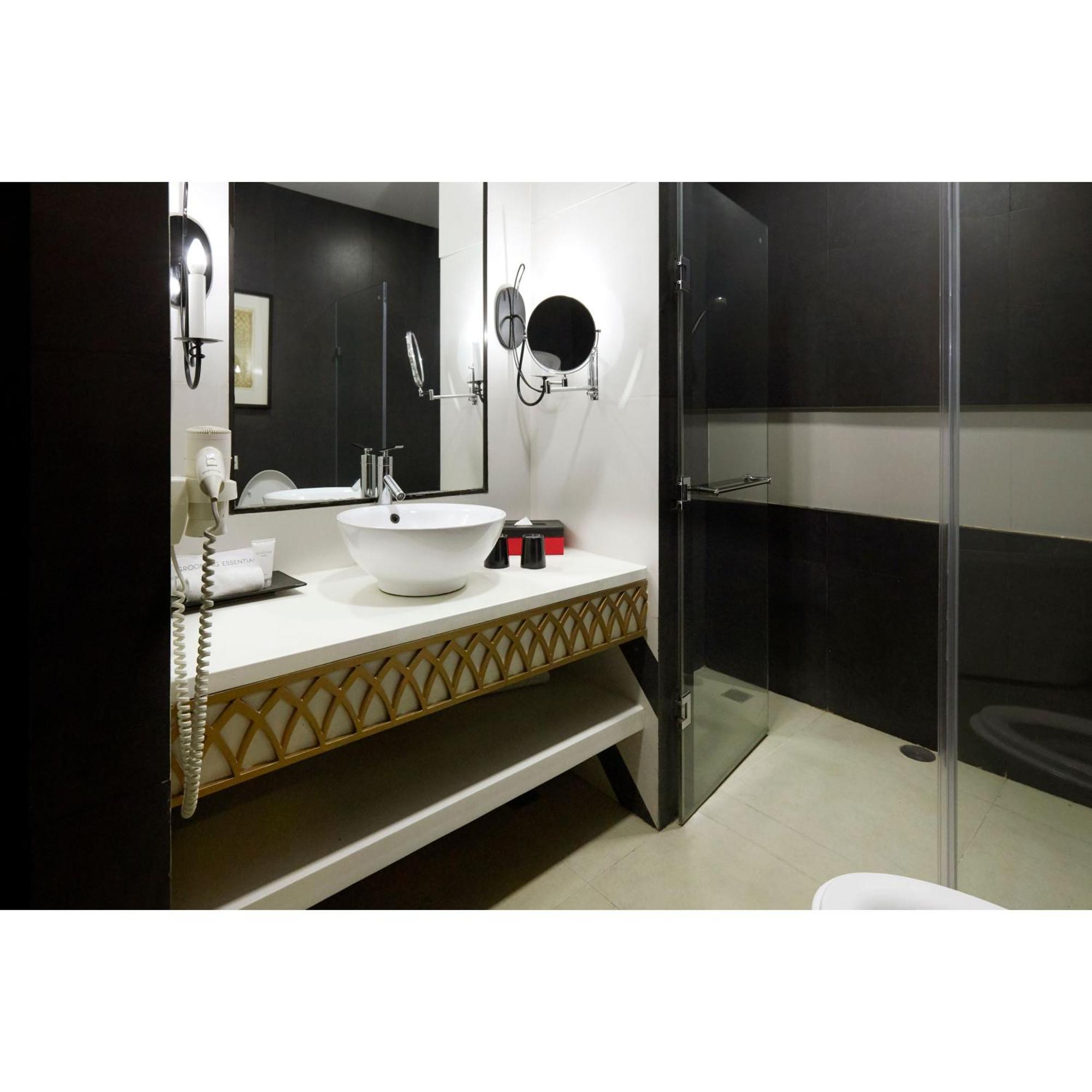 Summit Magnolia Hotel 3*