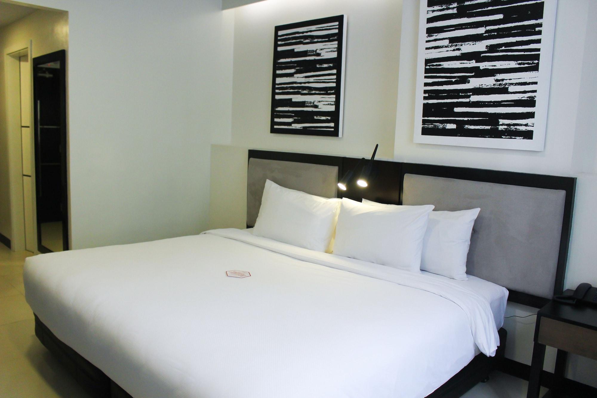 Summit Magnolia 3* Quezon City
